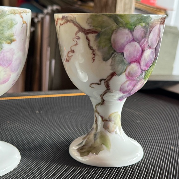 Grape and Vine Design Handpainted Kiln-Fired Ceramic Goblets Set of 4 - Picture 6 of 7